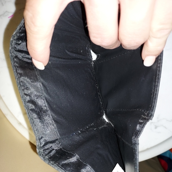 🎀 Breast Cancer Awareness Wallet - Picture 4 of 5